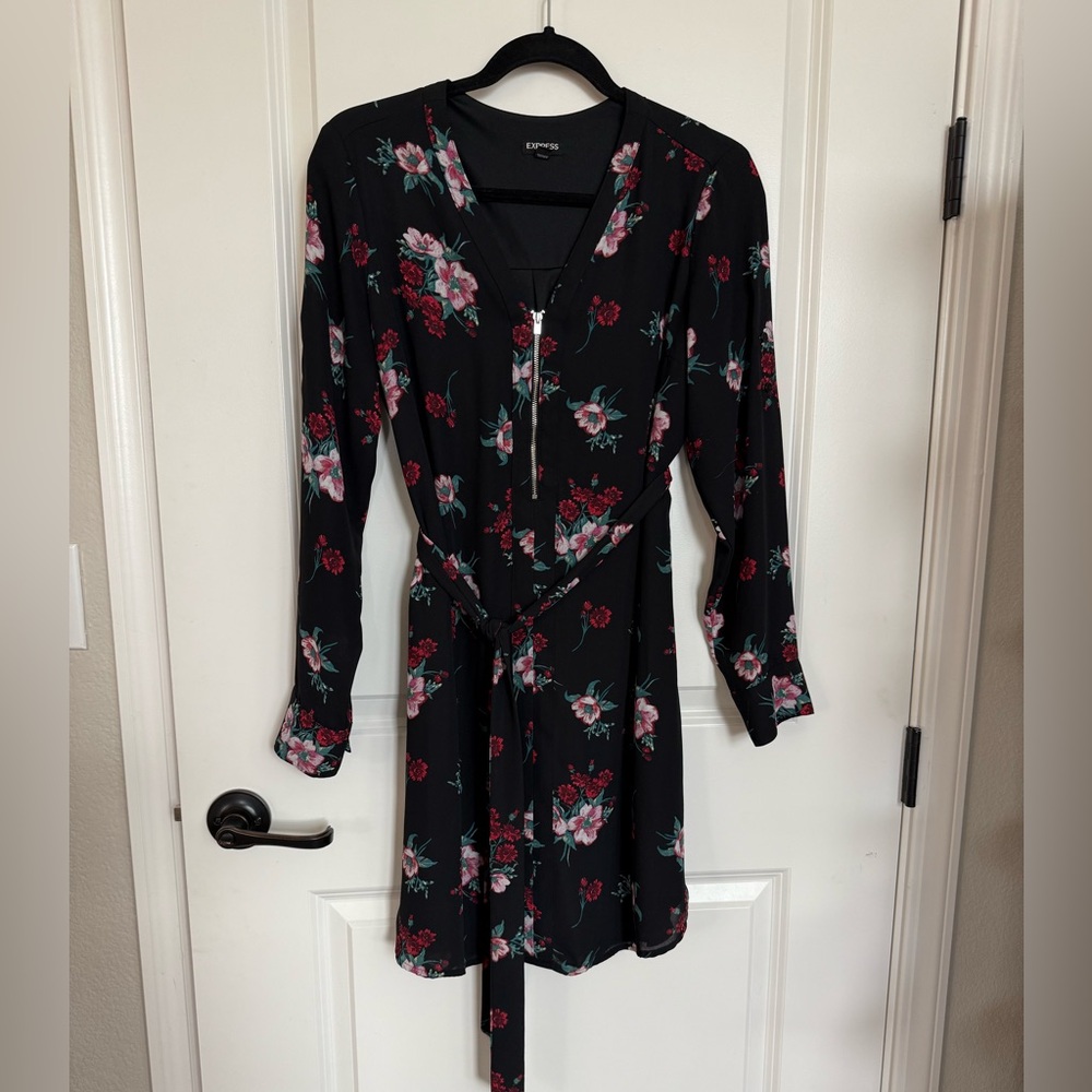 Express Black Floral Dress